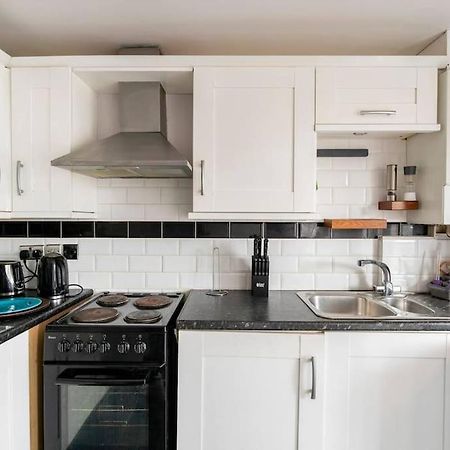 Lovely One Bedroom Flat. Белфаст Экстерьер фото
