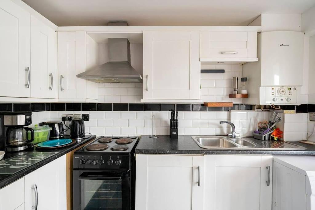 Lovely One Bedroom Flat. Белфаст Экстерьер фото